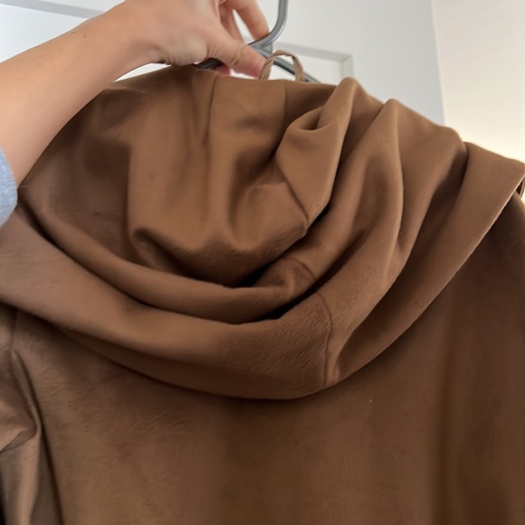 Wool Handmade Coat with Hoddie - Picture 4 of 6